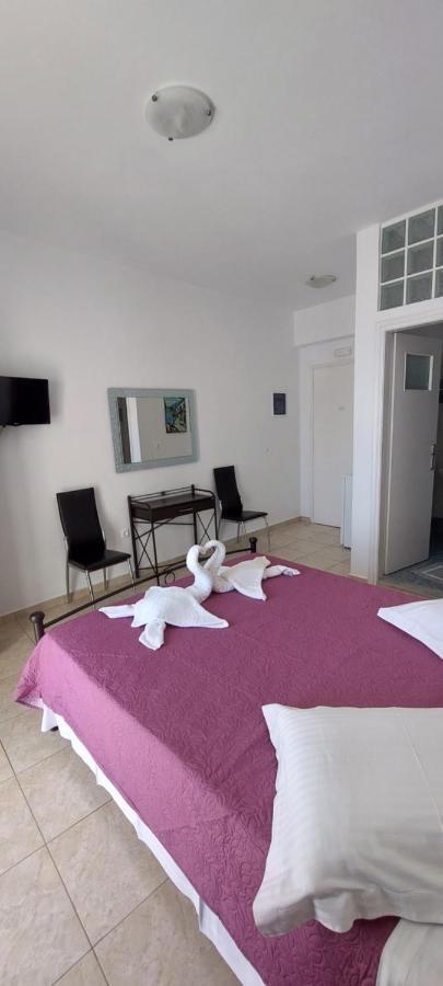 Villa Tania R Фиростефани Екстериор снимка