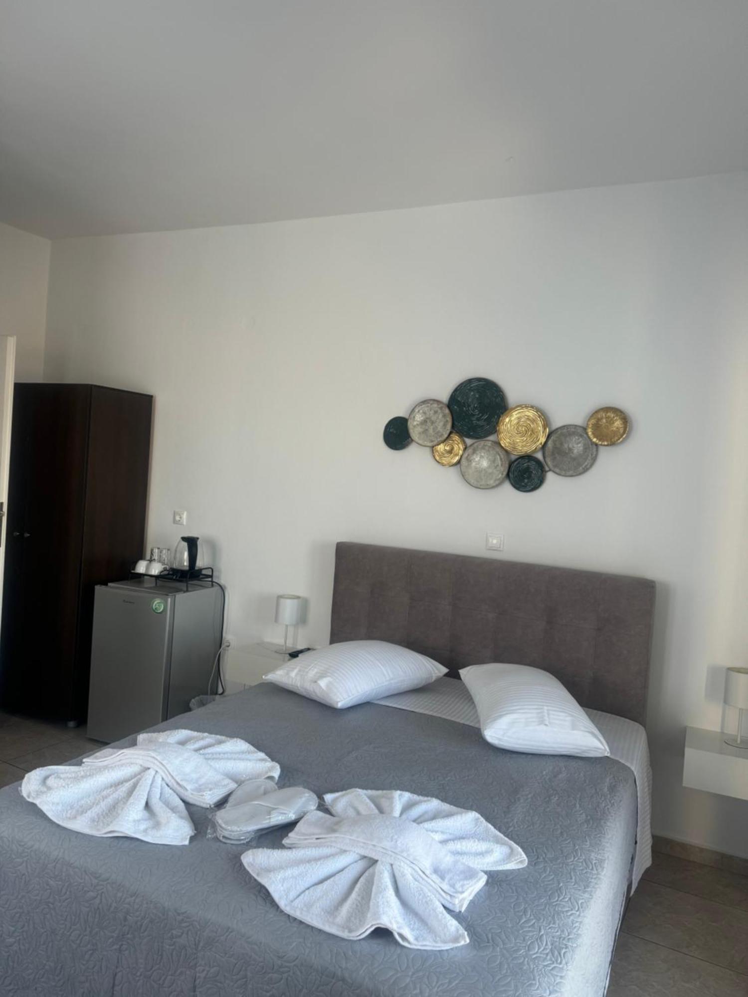 Villa Tania R Фиростефани Екстериор снимка