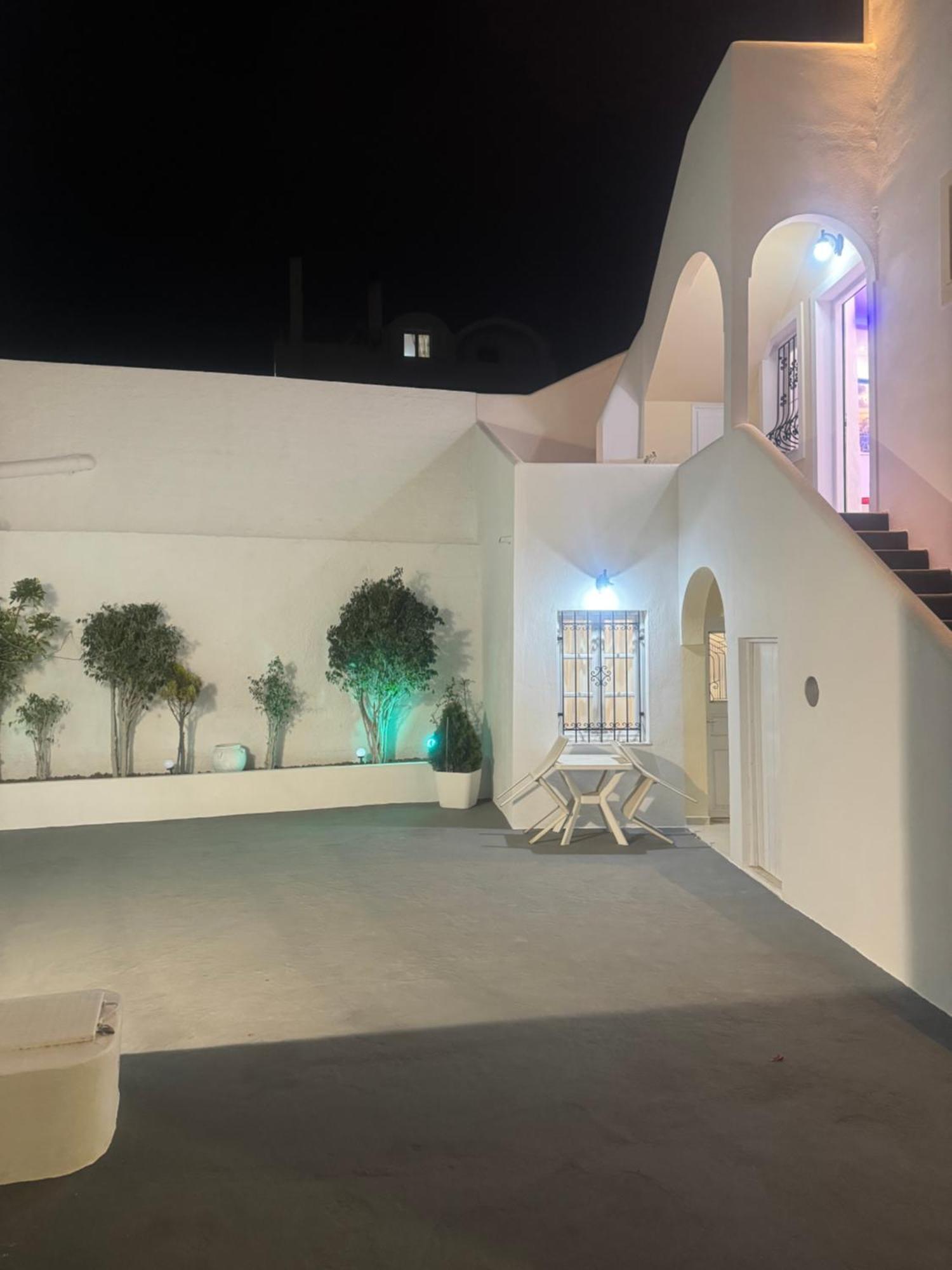 Villa Tania R Фиростефани Екстериор снимка