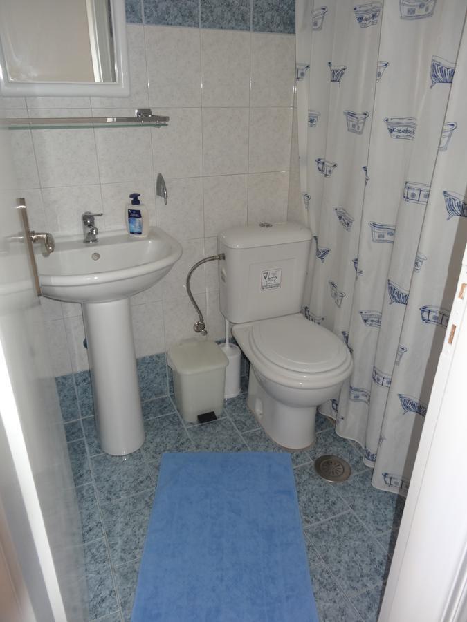 Villa Tania R Фиростефани Екстериор снимка